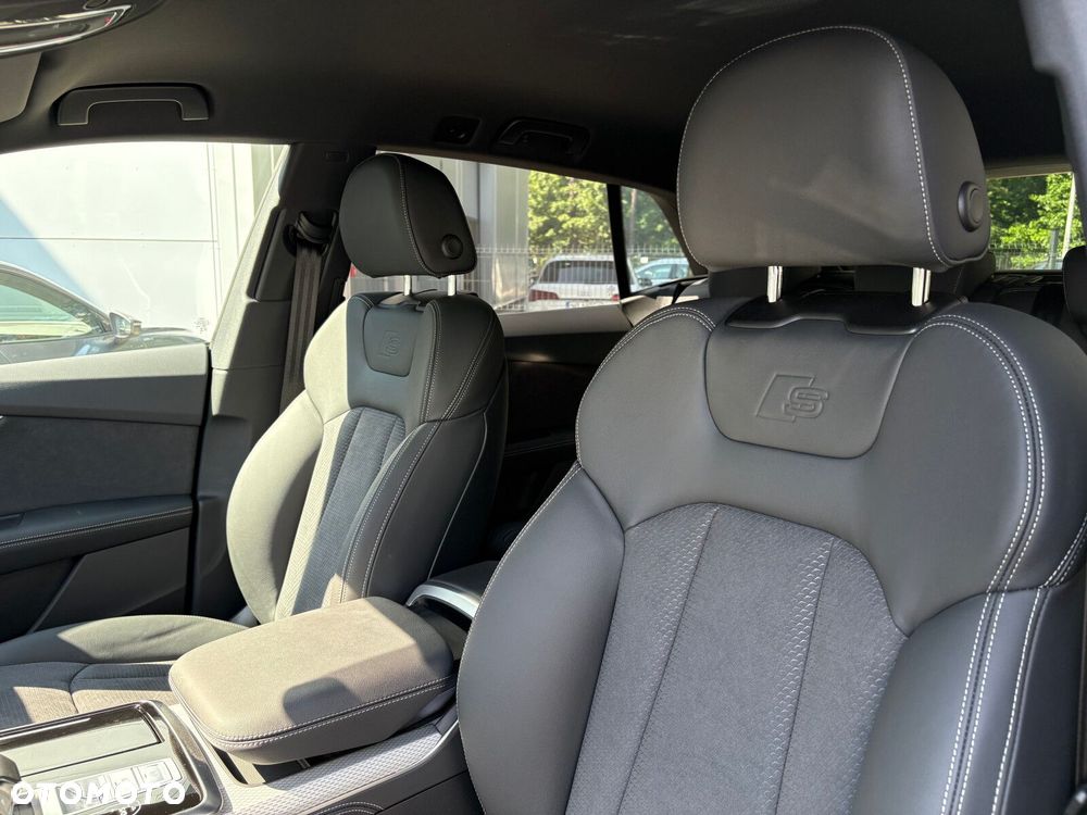 Audi Q8 - 9