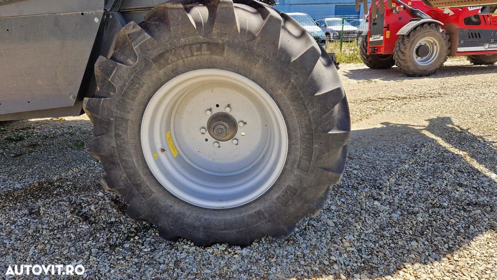 Massey Ferguson MF7343 ACTIVA STAGE 5 COMBINA AGRICOLA - 14