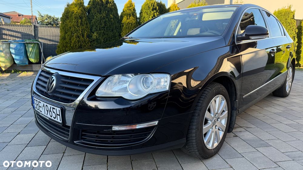 Volkswagen Passat 1.9 TDI Trendline - 1