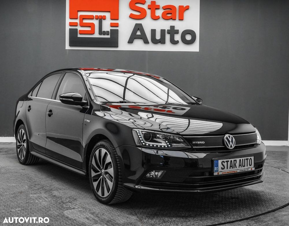 Volkswagen Jetta - 4