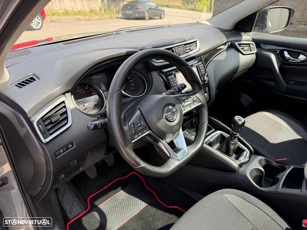 Nissan Qashqai 1.5 dCi N-Connecta Business - 11