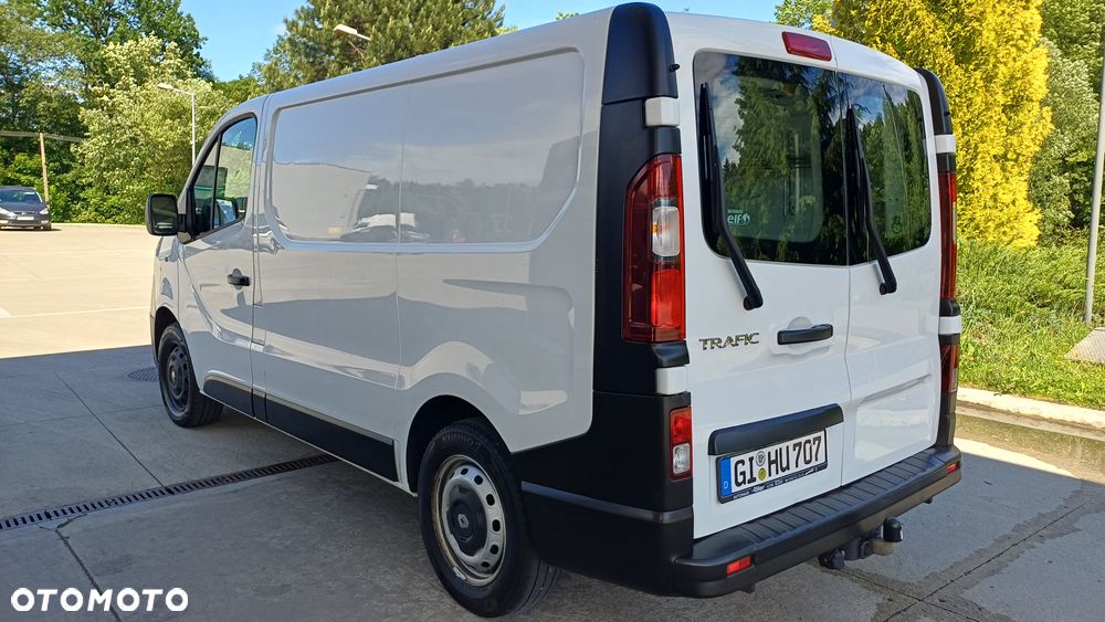 Renault Trafic - 10