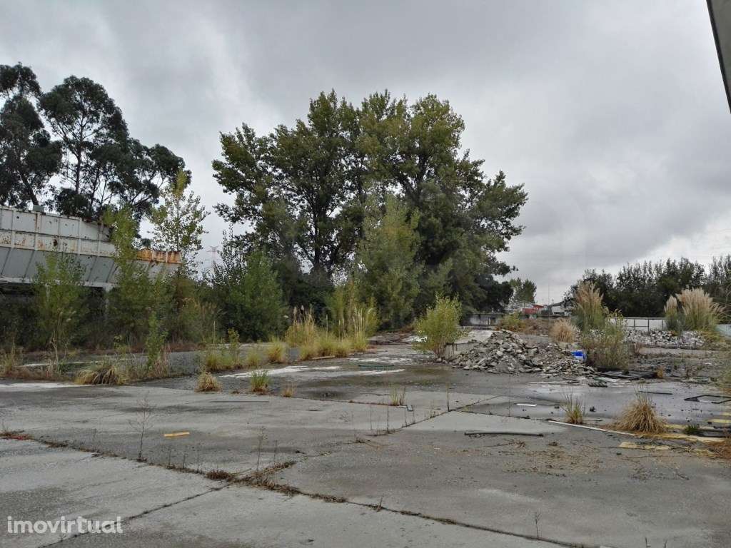 Terreno em Matosinhos - Grande imagem: 2/17