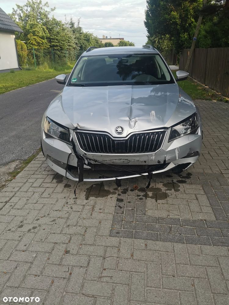 Skoda Superb 2.0 TDI Active - 1