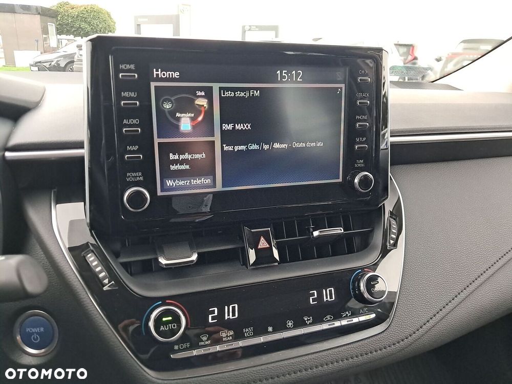 Toyota Corolla 1.8 Hybrid Comfort - 25