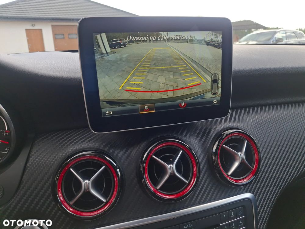 Mercedes-Benz Klasa A AMG 45 4Matic AMG Speedshift 7G-DCT - 11