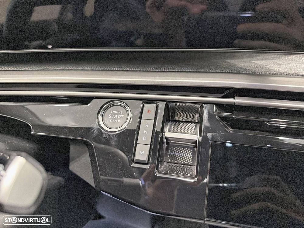 Peugeot 5008 1.2 Hybrid Allure e-DCS6 - 20