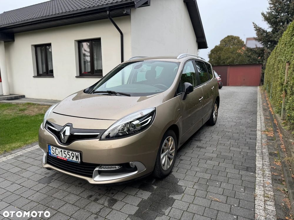 Renault Grand Scenic - 9