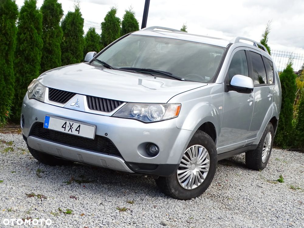 Mitsubishi Outlander - 22