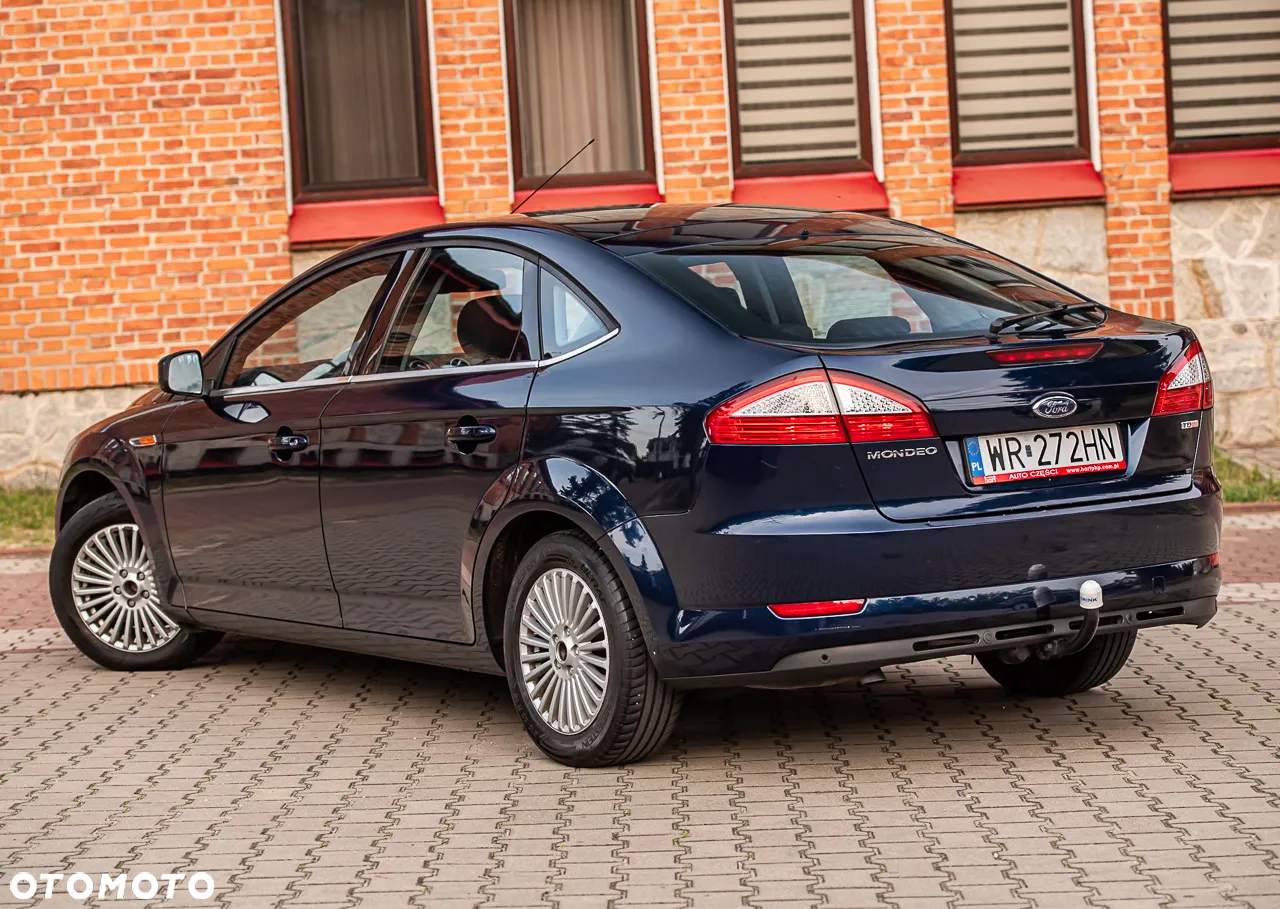 Ford Mondeo 2.0 TDCi Ambiente - 12