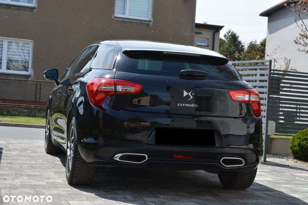 Citroën DS5 e-HDi 115 EGS6 Chic - 15