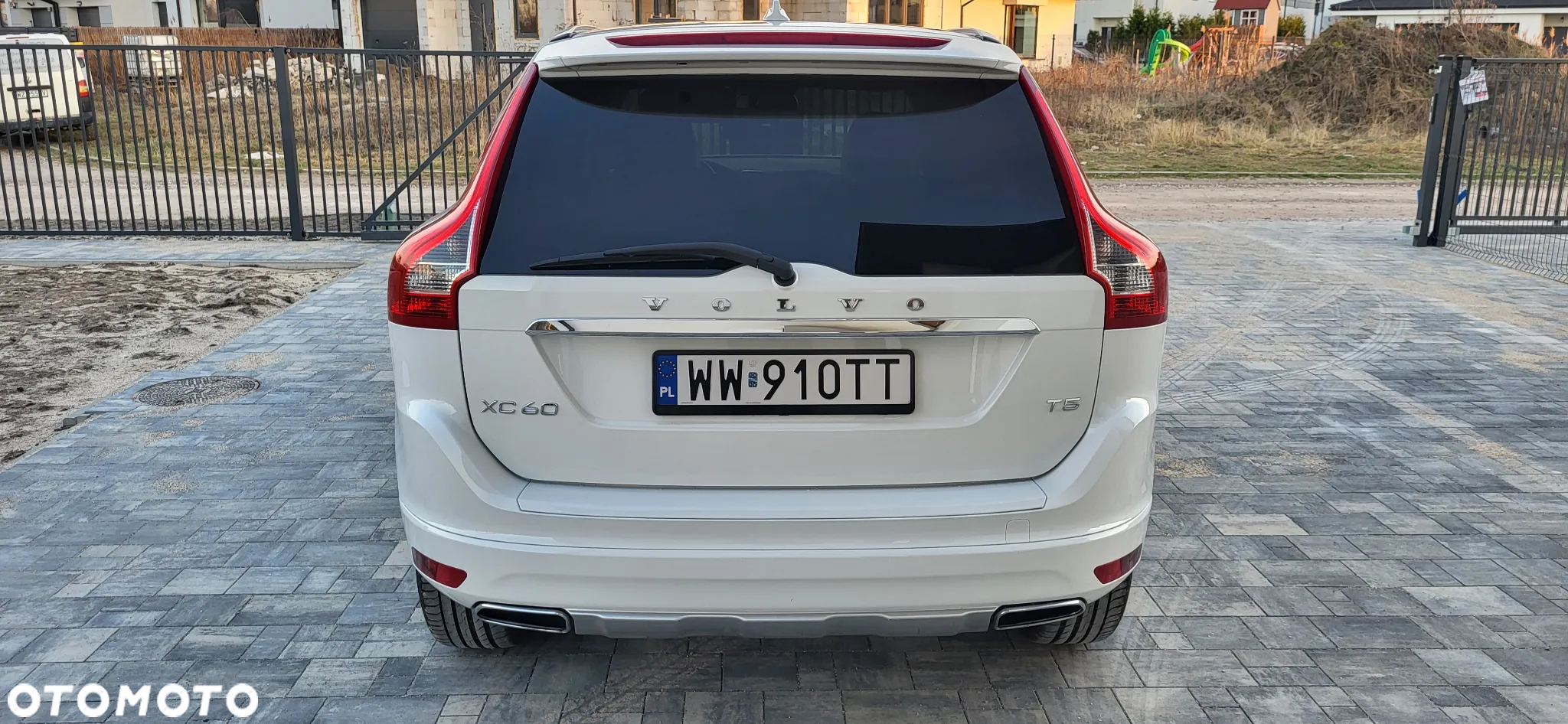 Volvo XC 60 T5 Drive-E Summum - 6