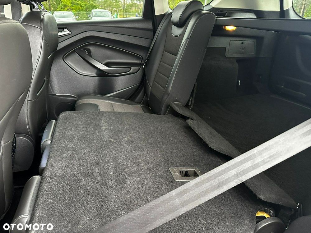 Ford Kuga 2.0 TDCi 4WD Titanium - 22