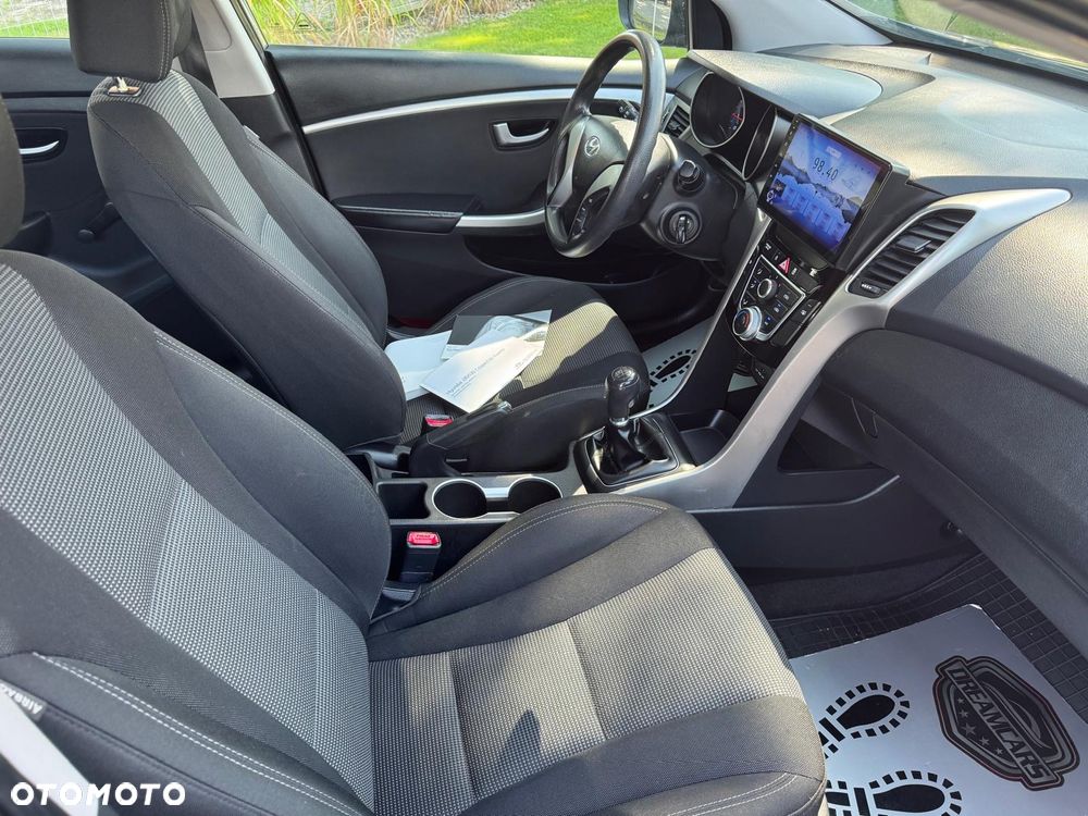 Hyundai i30 - 31