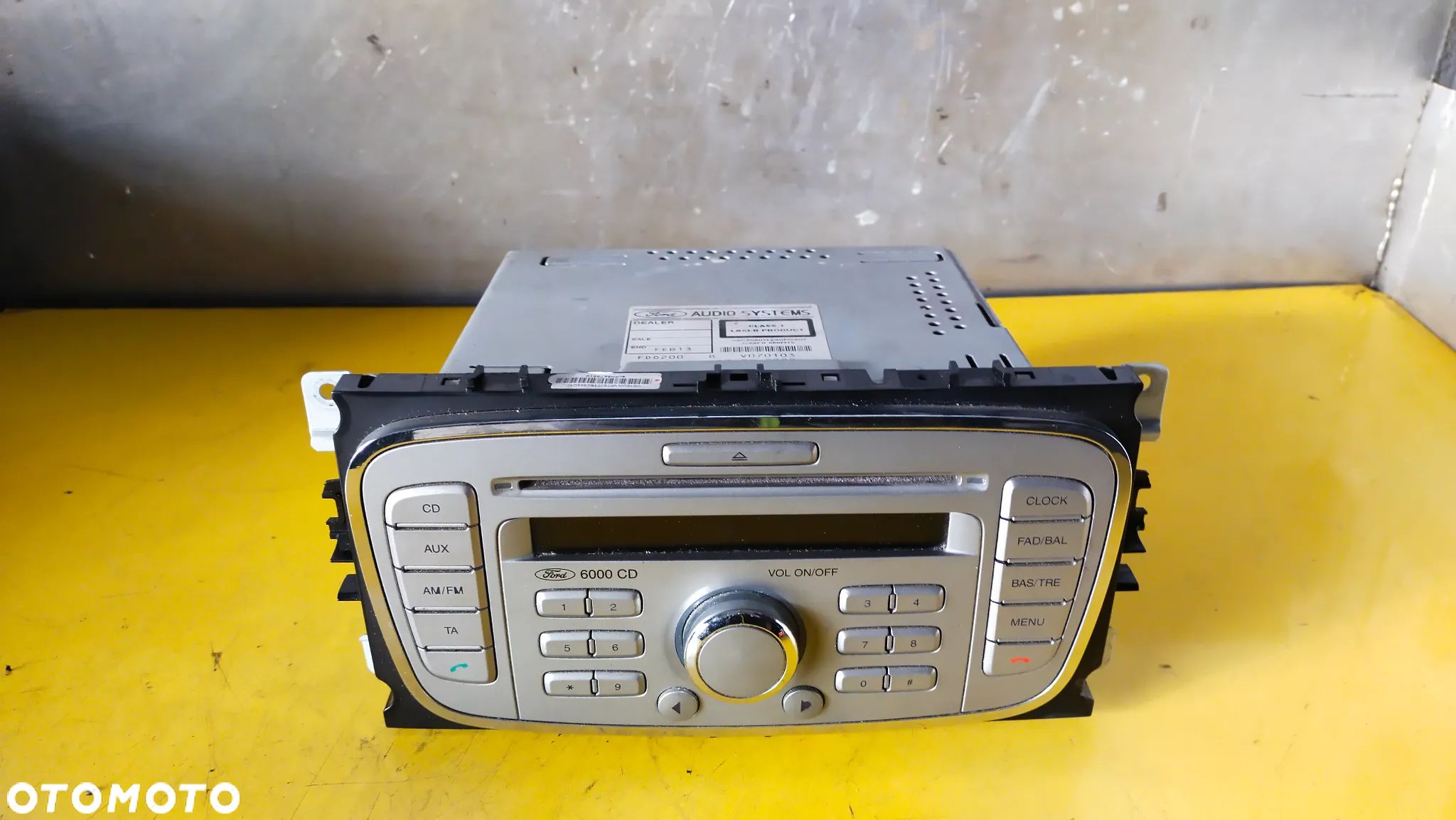 8M5T18C815AA RADIO FORD - 1