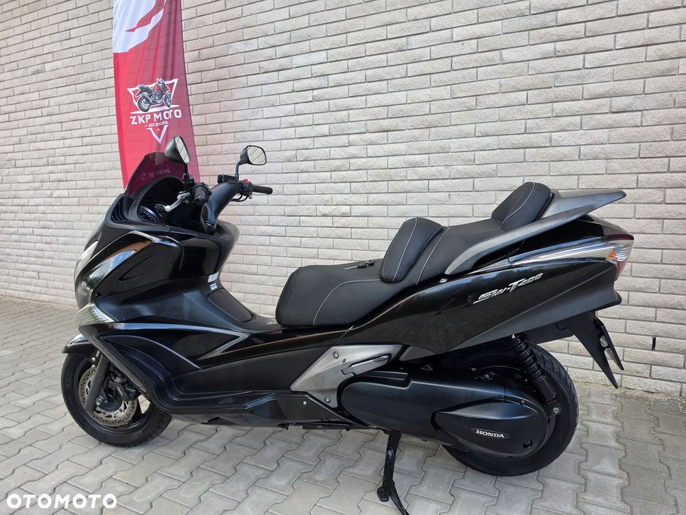 Honda SW-T400 - 15
