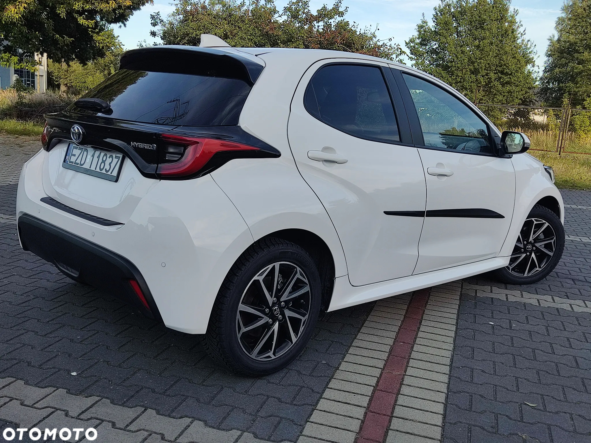 Toyota Yaris Hybrid 1.5 Executive - 7