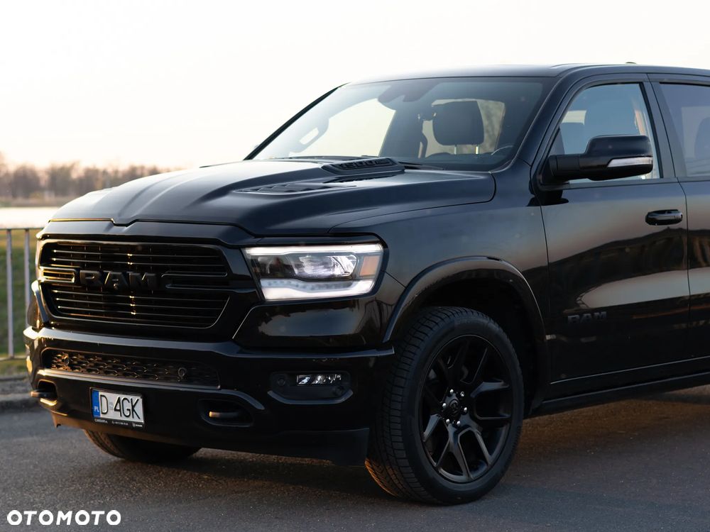 RAM 1500 5.7 Crew Cab Laramie - 6