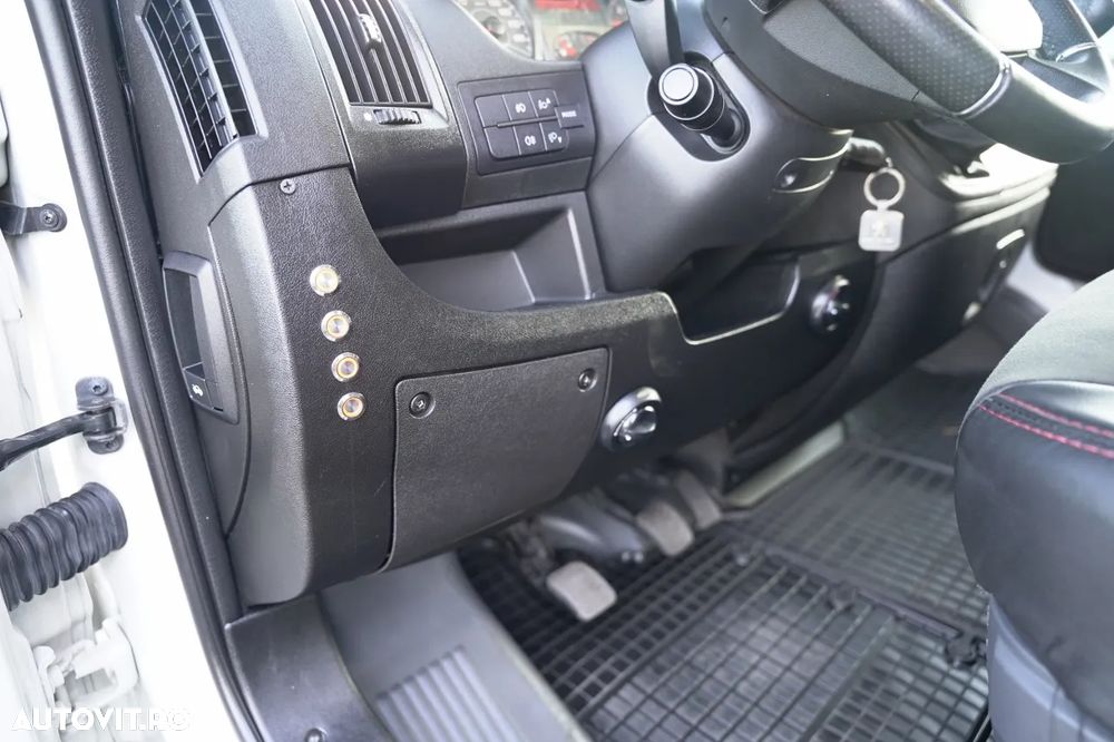 Peugeot BOXER / 9-SEAFER / TABLĂ / DUBIȚĂ / FOARTE ECHIPATĂ / - 23