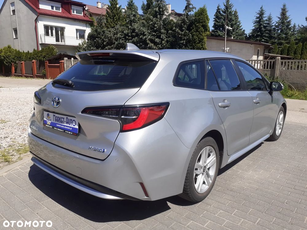 Toyota Corolla - 5