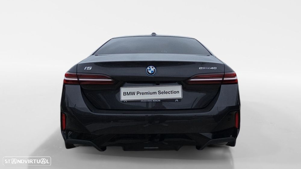 BMW i5 eDrive40 Pack Desportivo M - 5