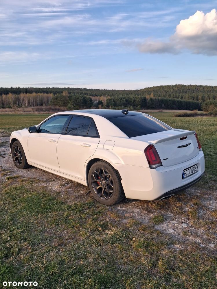 Chrysler 300s - 4