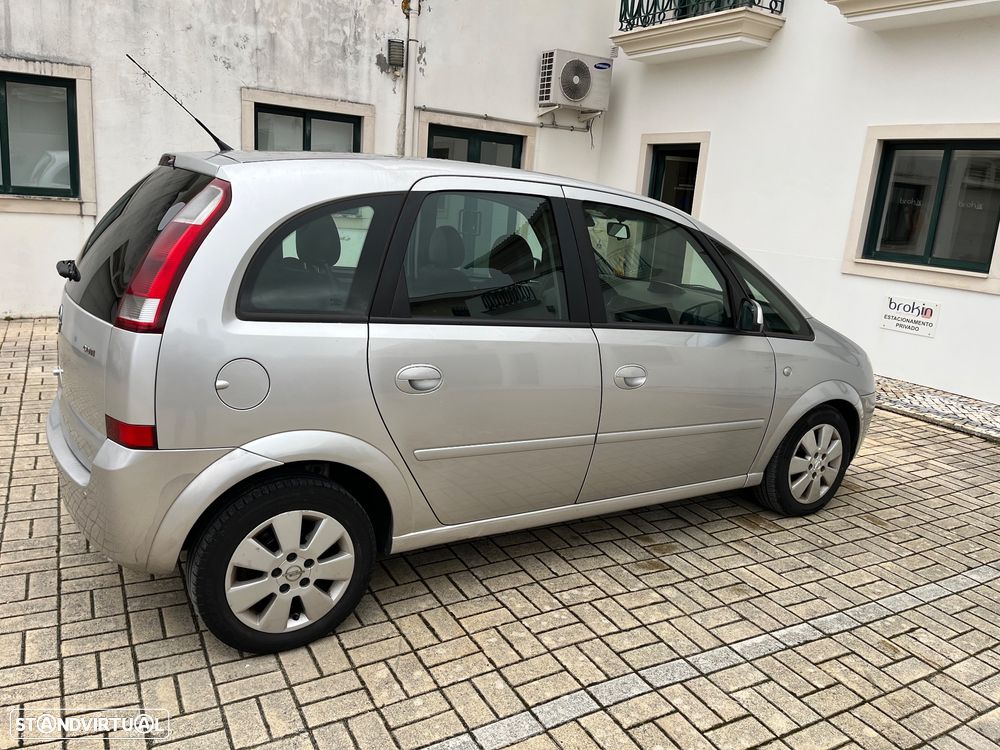 Opel Meriva 1.7 CDTI Cosmo - 4