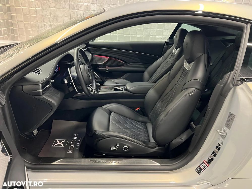 Maserati GranTurismo Modena - 11