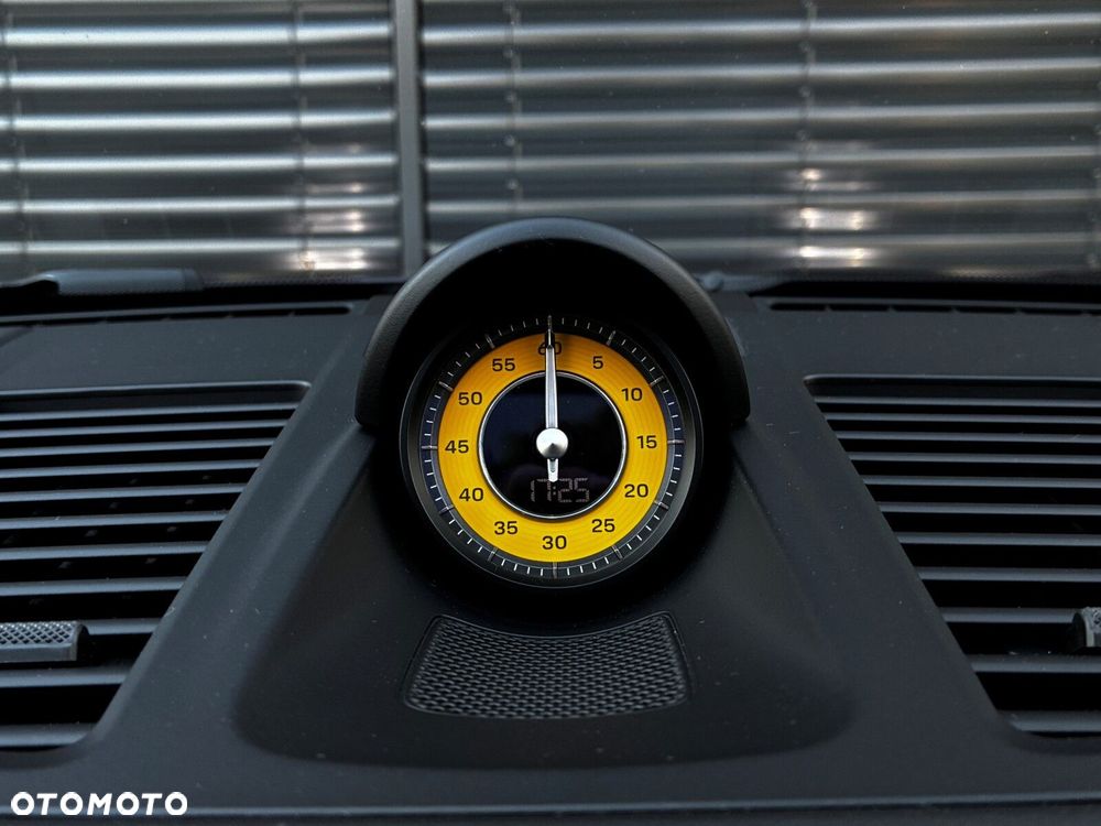 Porsche 911 Turbo S - 34