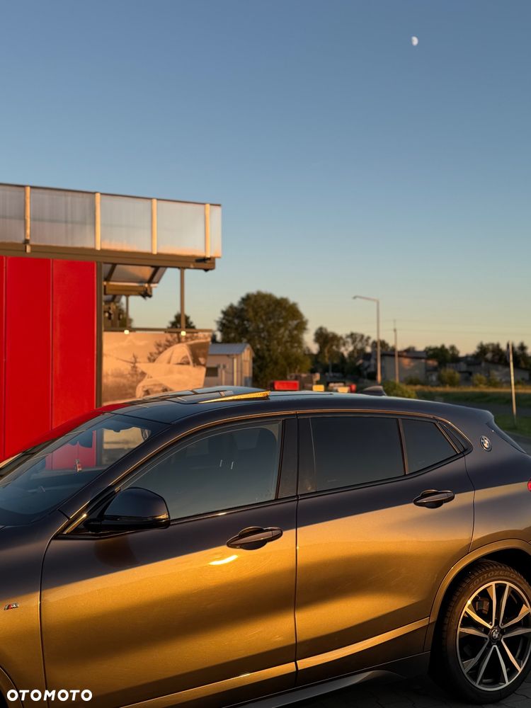 BMW X2 sDrive18i GPF M Sport - 3