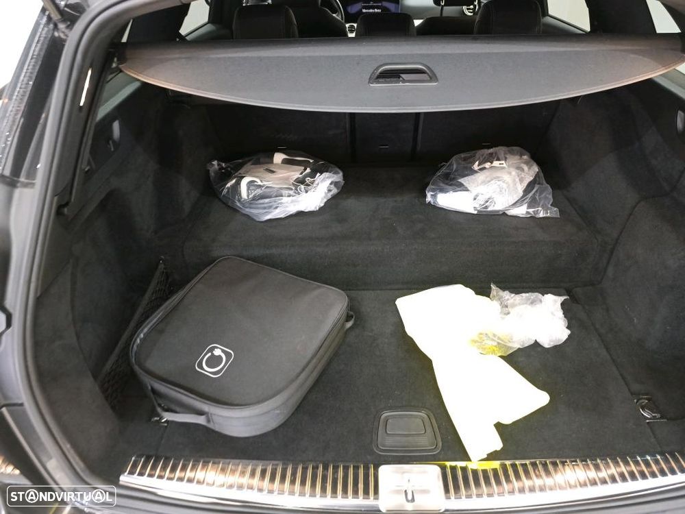 Mercedes-Benz E 300 de Avantgarde - 11