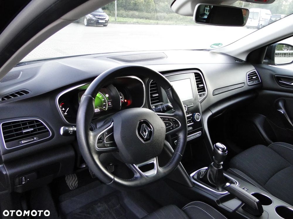 Renault Megane 1.2 Energy TCe Limited 2018 - 10