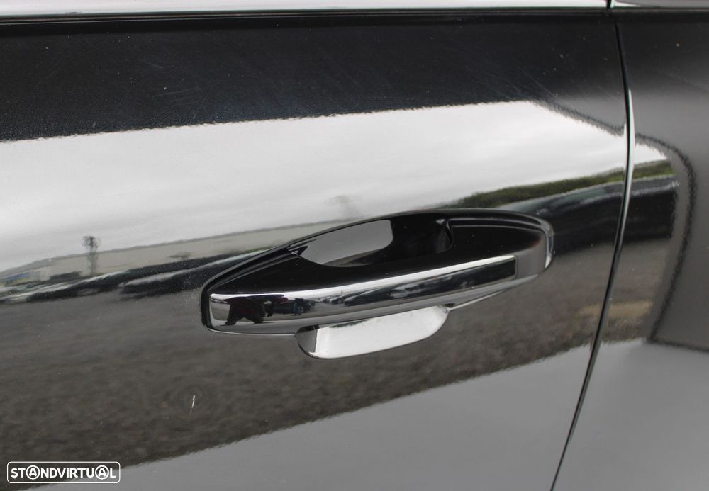 Volvo XC 40 Recharge Core - 17