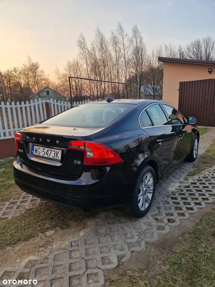 Volvo S60 D2 Drive-E Kinetic - 4