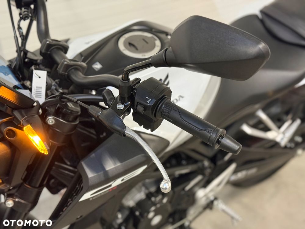 Honda CB - 25