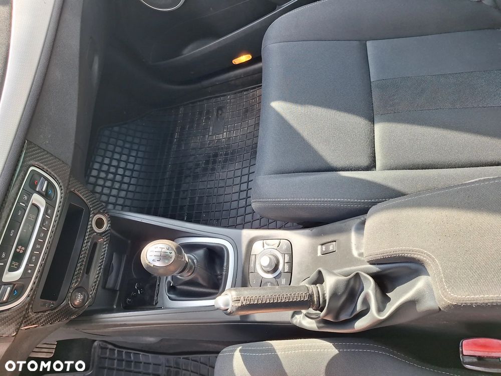 Renault Megane dCi 130 FAP Dynamique - 10