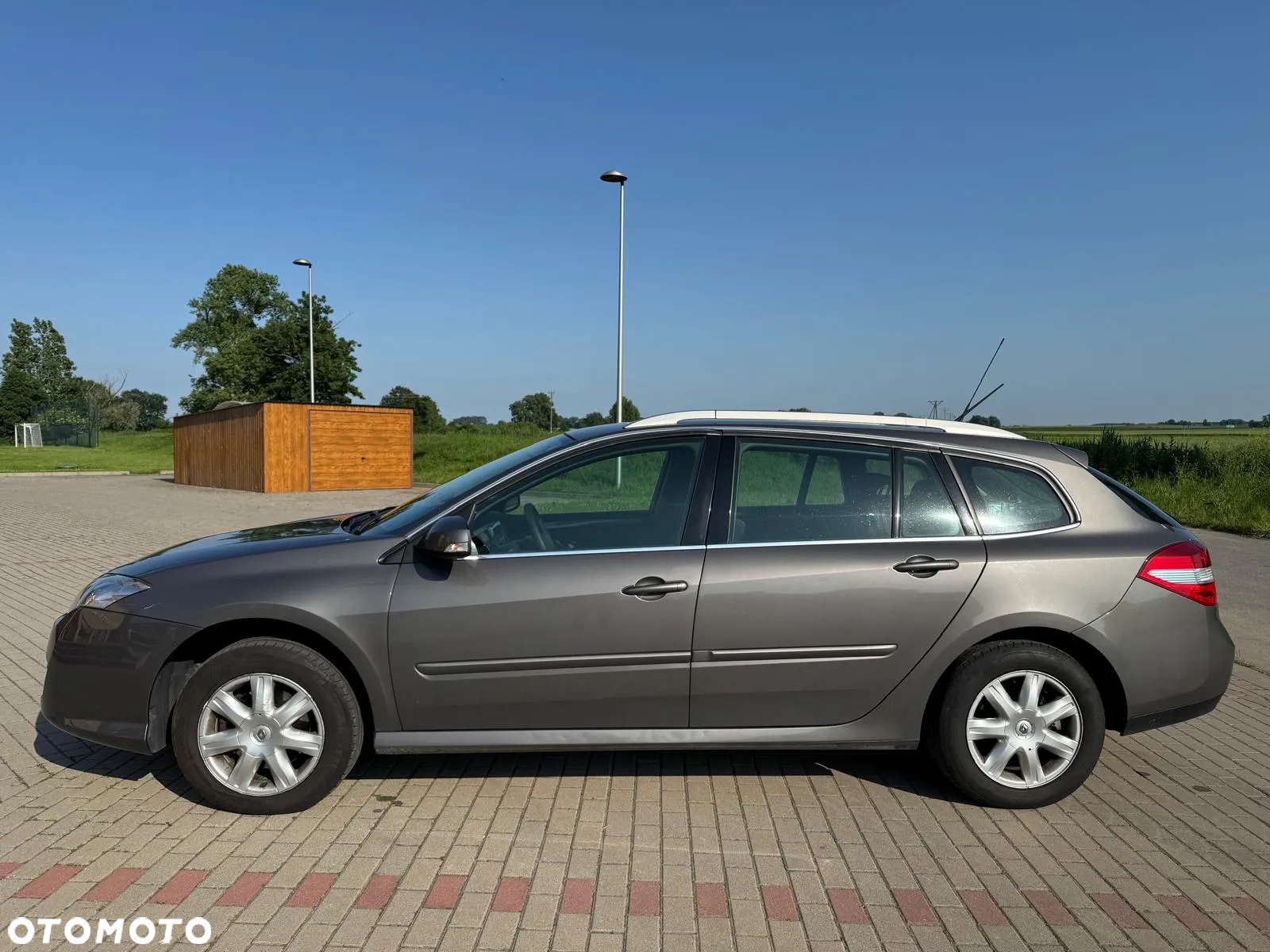 Renault Laguna Grandtour ENERGY dCi 130 FAP Start-Stop Limited - 2