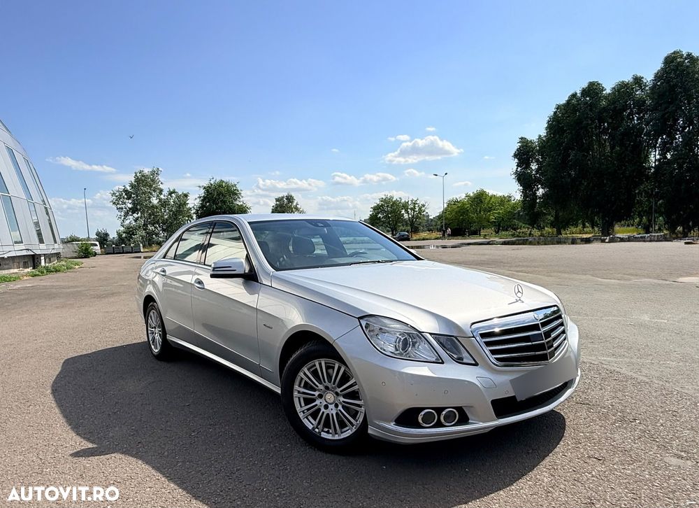 MERCEDES-BENZ E-Class 2009