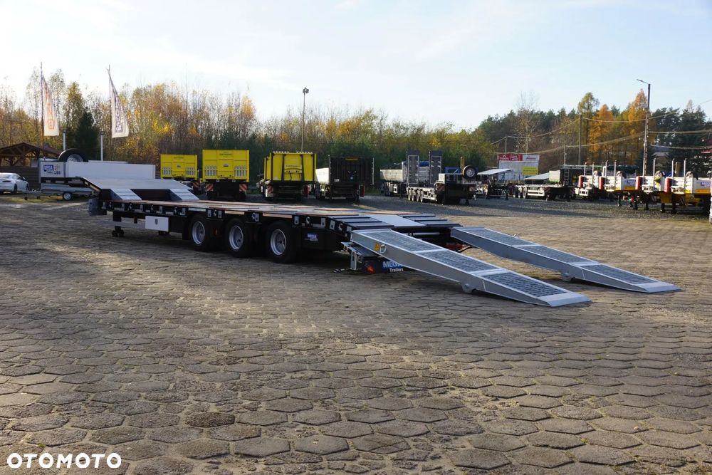 Inny 3 OSIOWA NISKOPODWOZIOWA SAF - 15