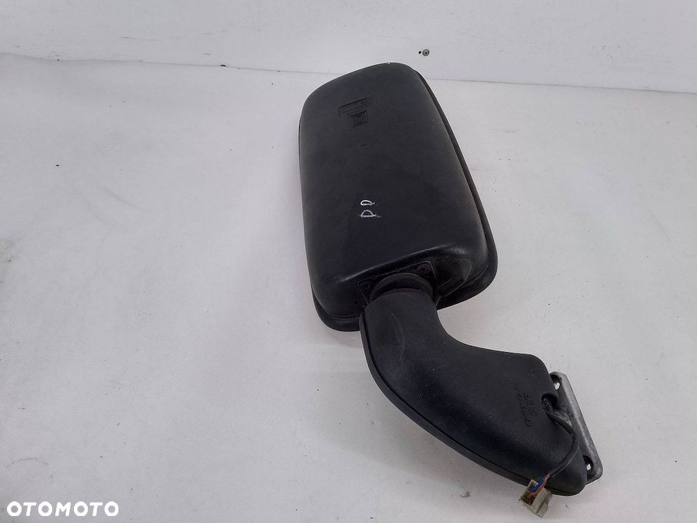 LUSTERKO PRAWE IVECO DAILY Tourus 24 - 7