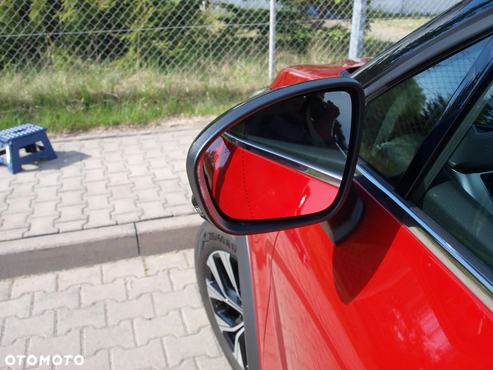 Renault Captur 1.3 TCe mHEV Techno EDC - 25