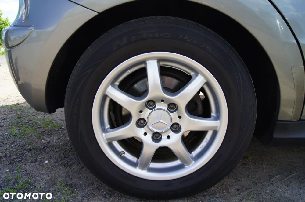 Mercedes-Benz Klasa A 170 Avantgarde Edition 10 - 18
