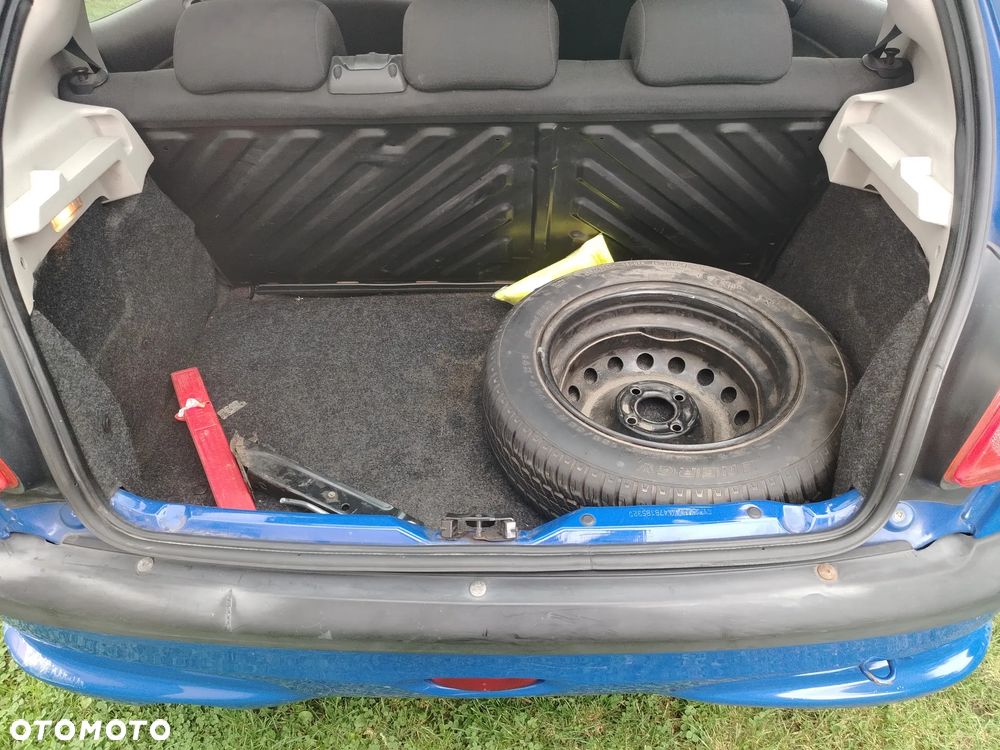 Peugeot 206 1.4 XT - 12