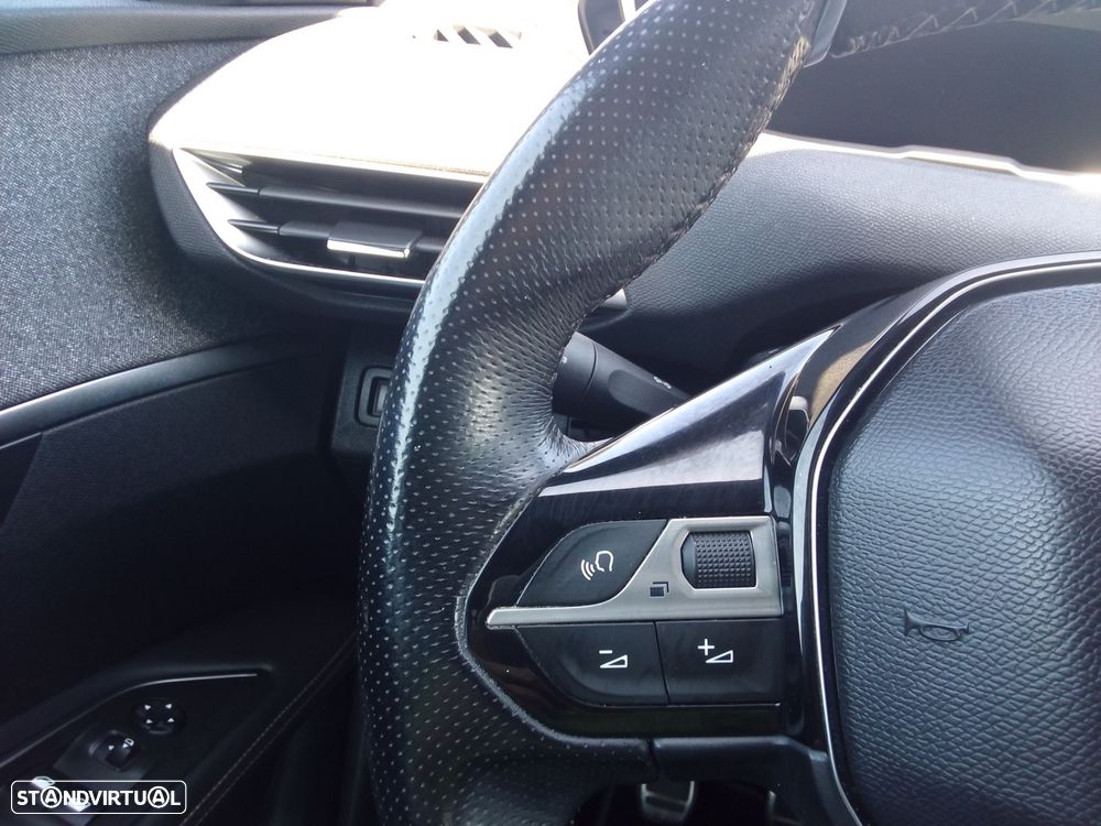 Peugeot 3008 1.2 PureTech GT Line - 17