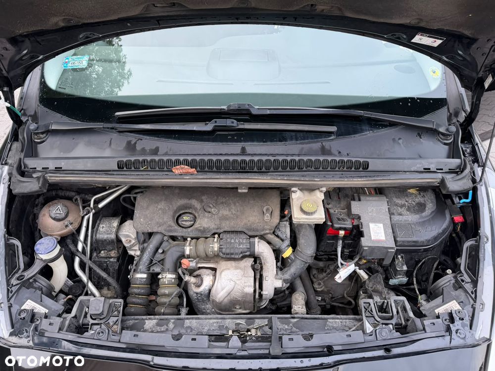 Peugeot 5008 1.6 HDi Active 7os - 5