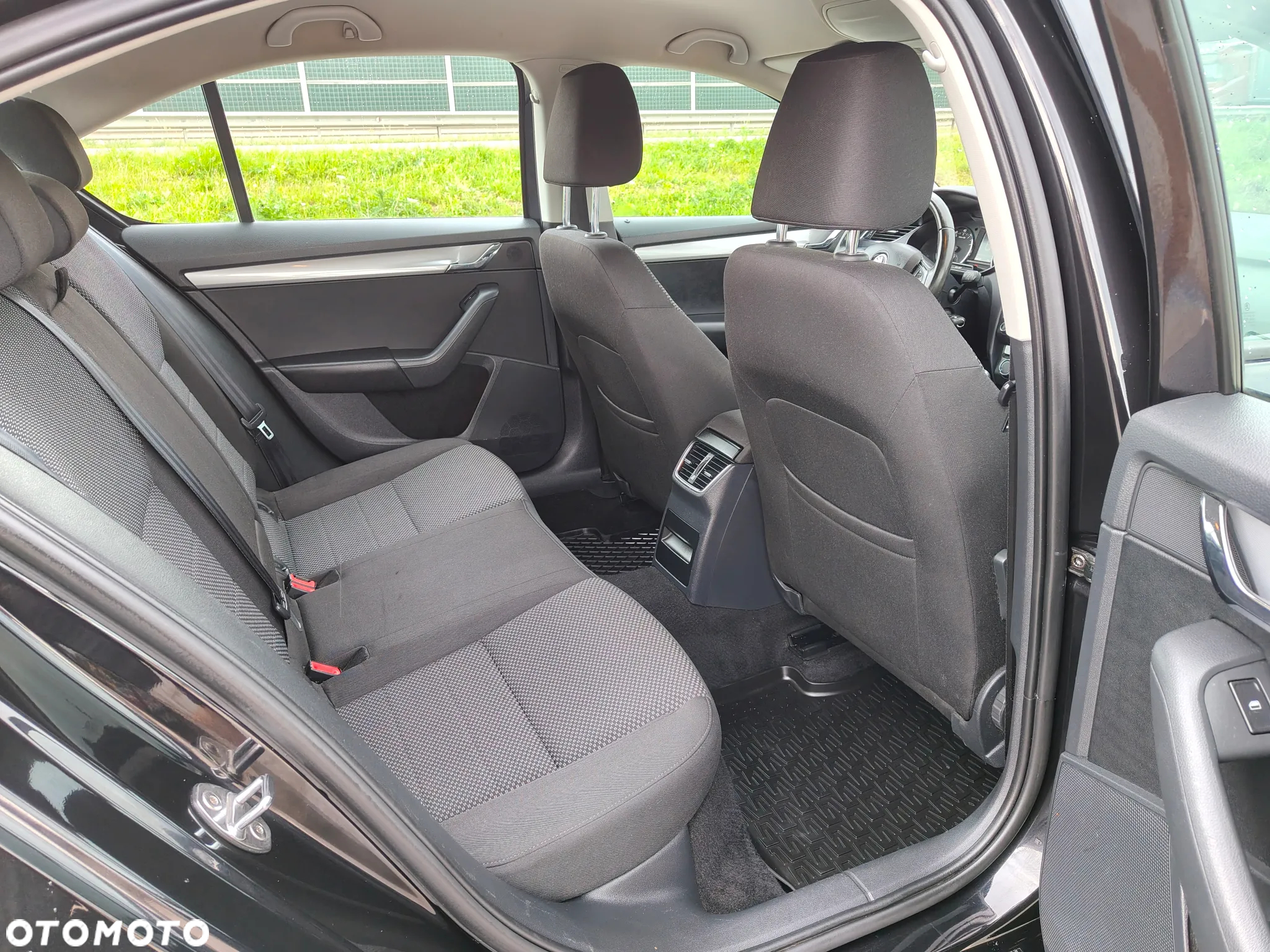 Skoda Octavia 1.2 TSI Ambition - 36