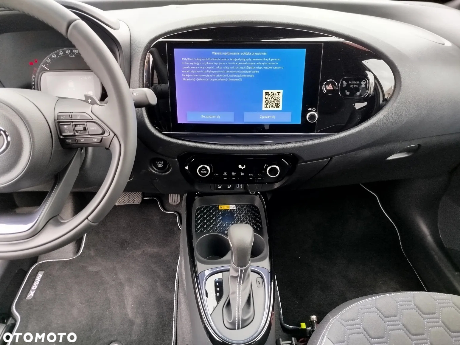 Toyota Aygo X 1.0 VVT-i JBL CVT - 12