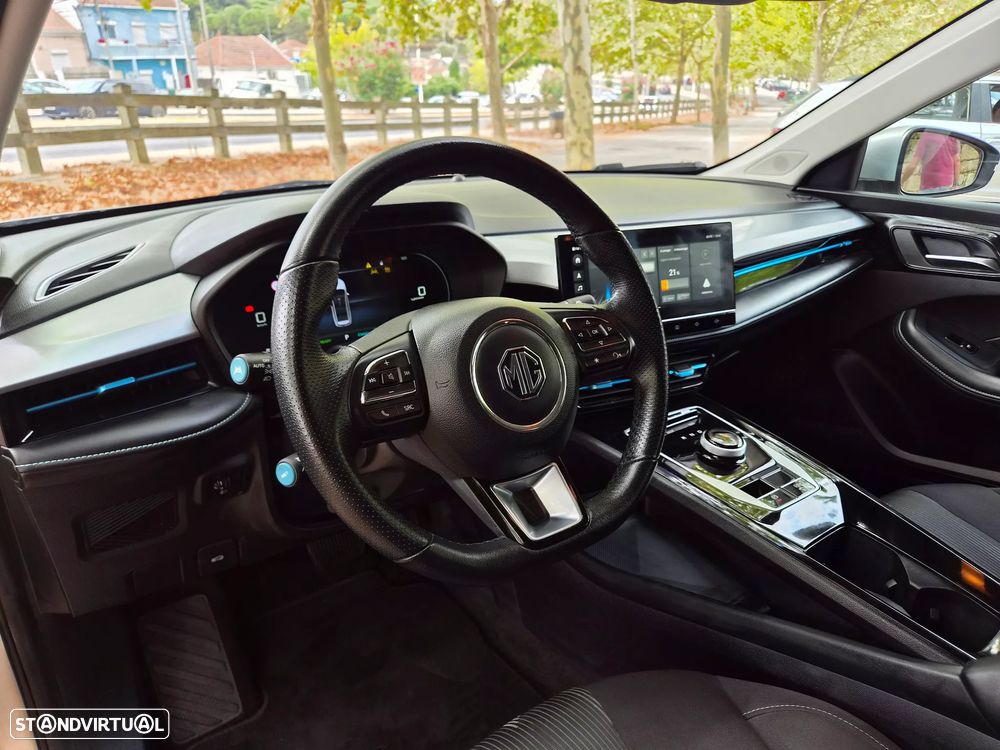 MG MG5 5 Maximal Comfort - 14