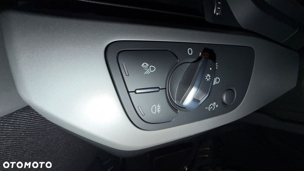 Audi A4 Allroad - 22