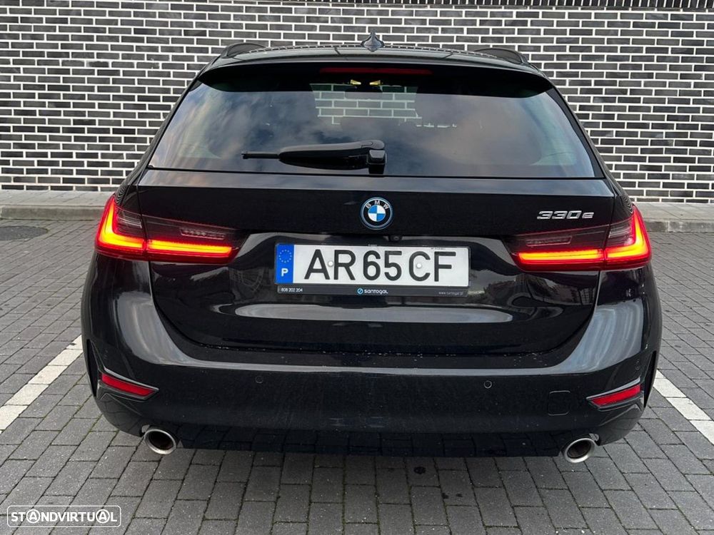 BMW 330 e Touring Corporate Edition Auto - 8